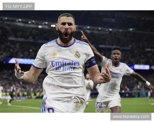 在银河战舰下本泽马与阿圭罗射门方式分化趋势