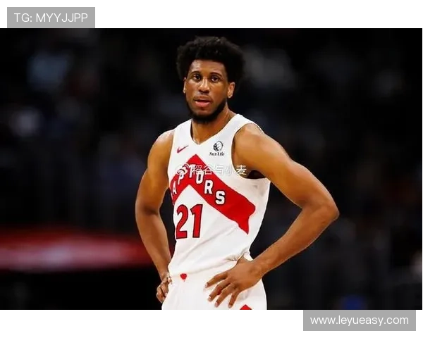 扎伊恩利用内线高效背打拉开空间提升球队关键时刻得分能力